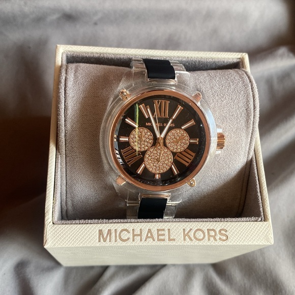 Dial Watch - Picture 2 of 4